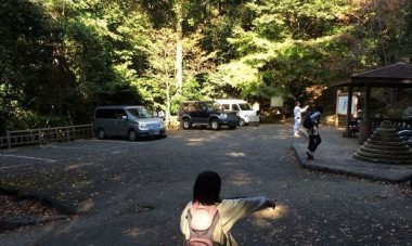 三上山の裏口の駐車場
