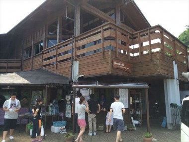 赤礁崎オートキャンプ場受付