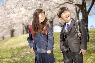 入学小学生