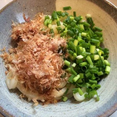 ねぎとかつおぶし